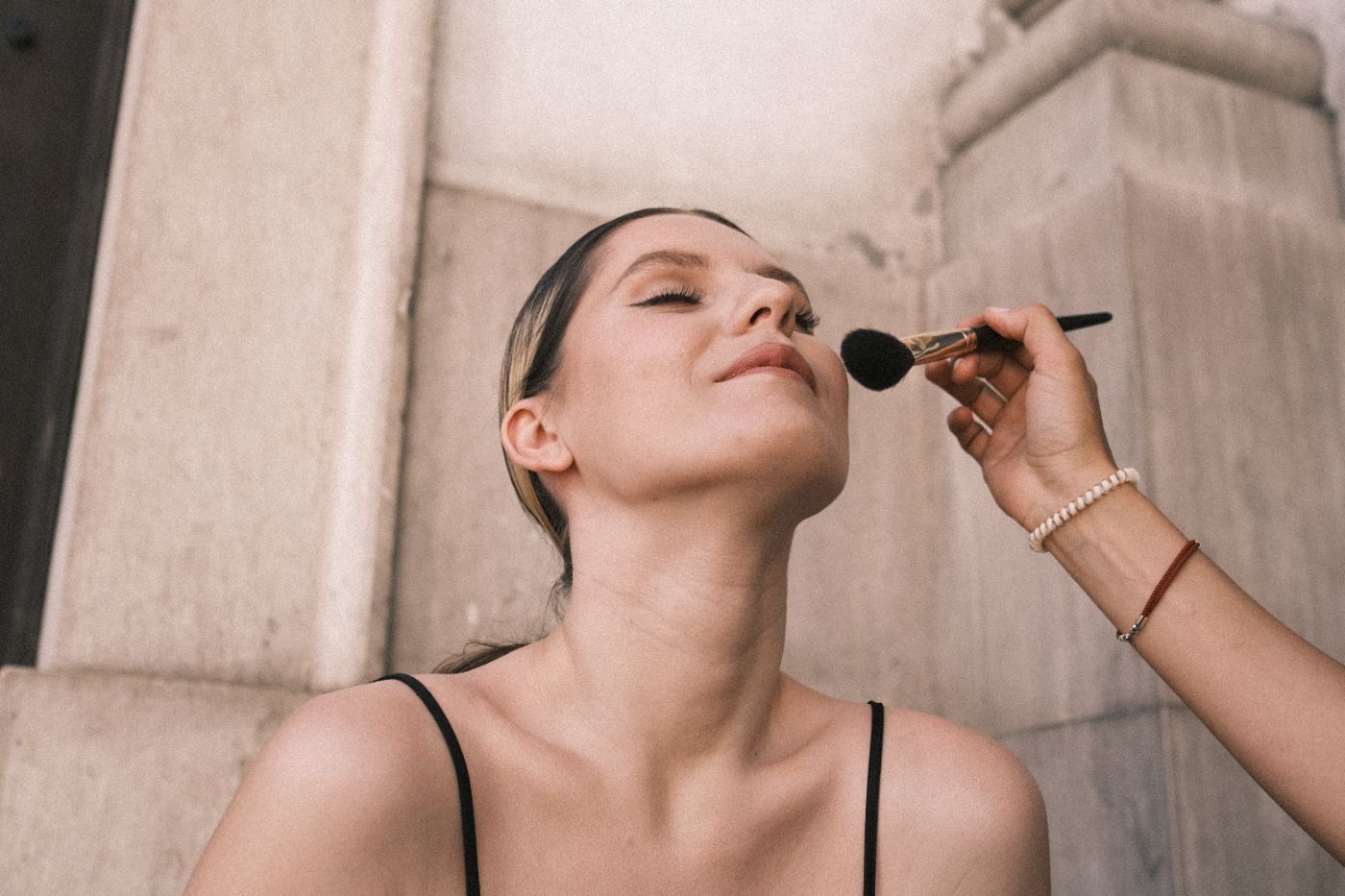 Application de maquillage professionnel par Gayané